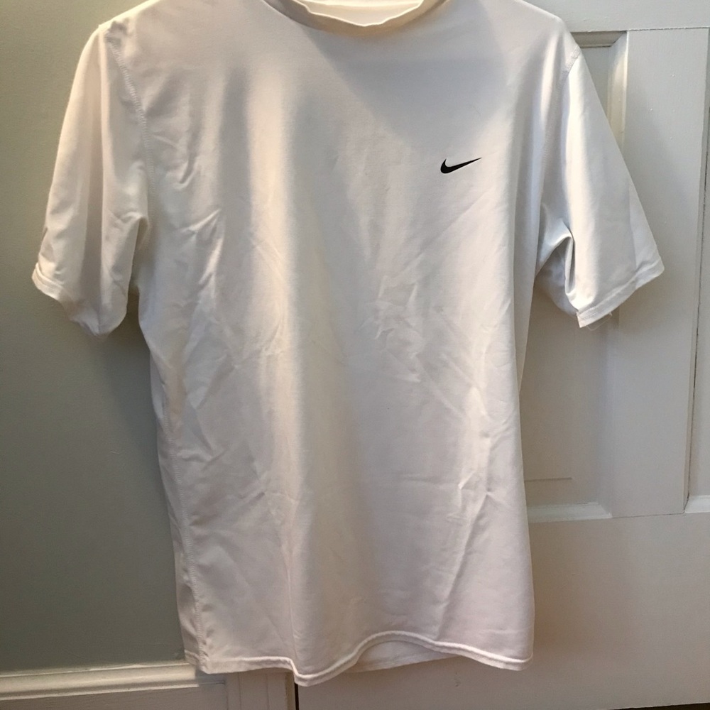 nike men’s shirt